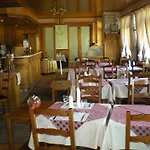 ホテル Restaurant A L'etoile