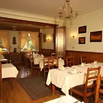 ホテル Restaurant A L'etoile 2*
