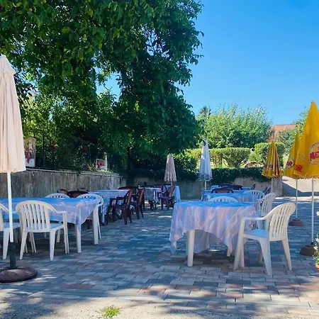 Hotel Restaurant A L'etoile