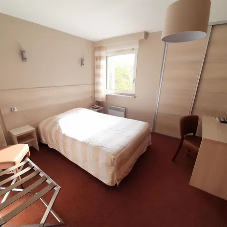 Hotel Restaurant A L'etoile 2*